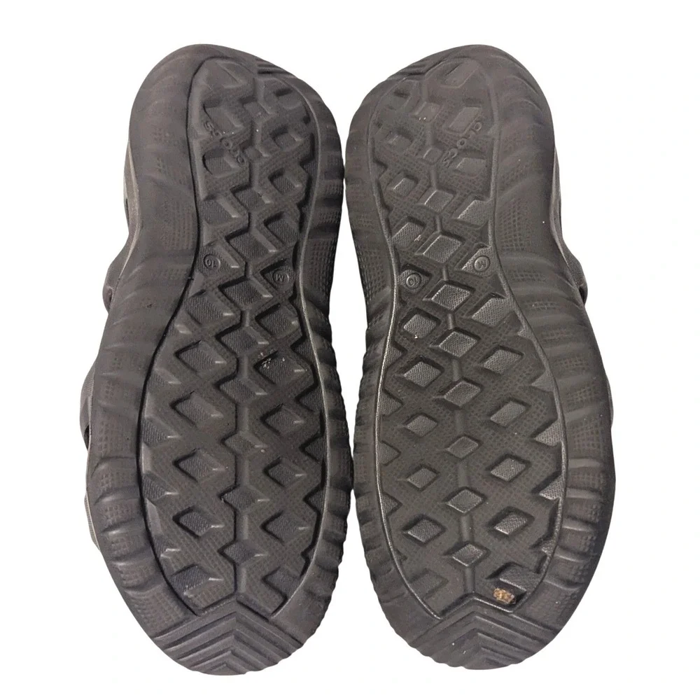 CROCS swiftwater sandals